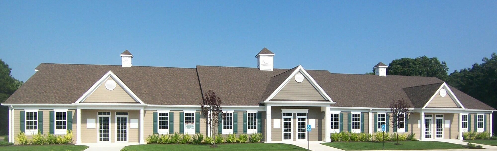 NAI Long Island secures property management assignment of two prime medical office parks on Long Island, NY 2 word image 4906 2